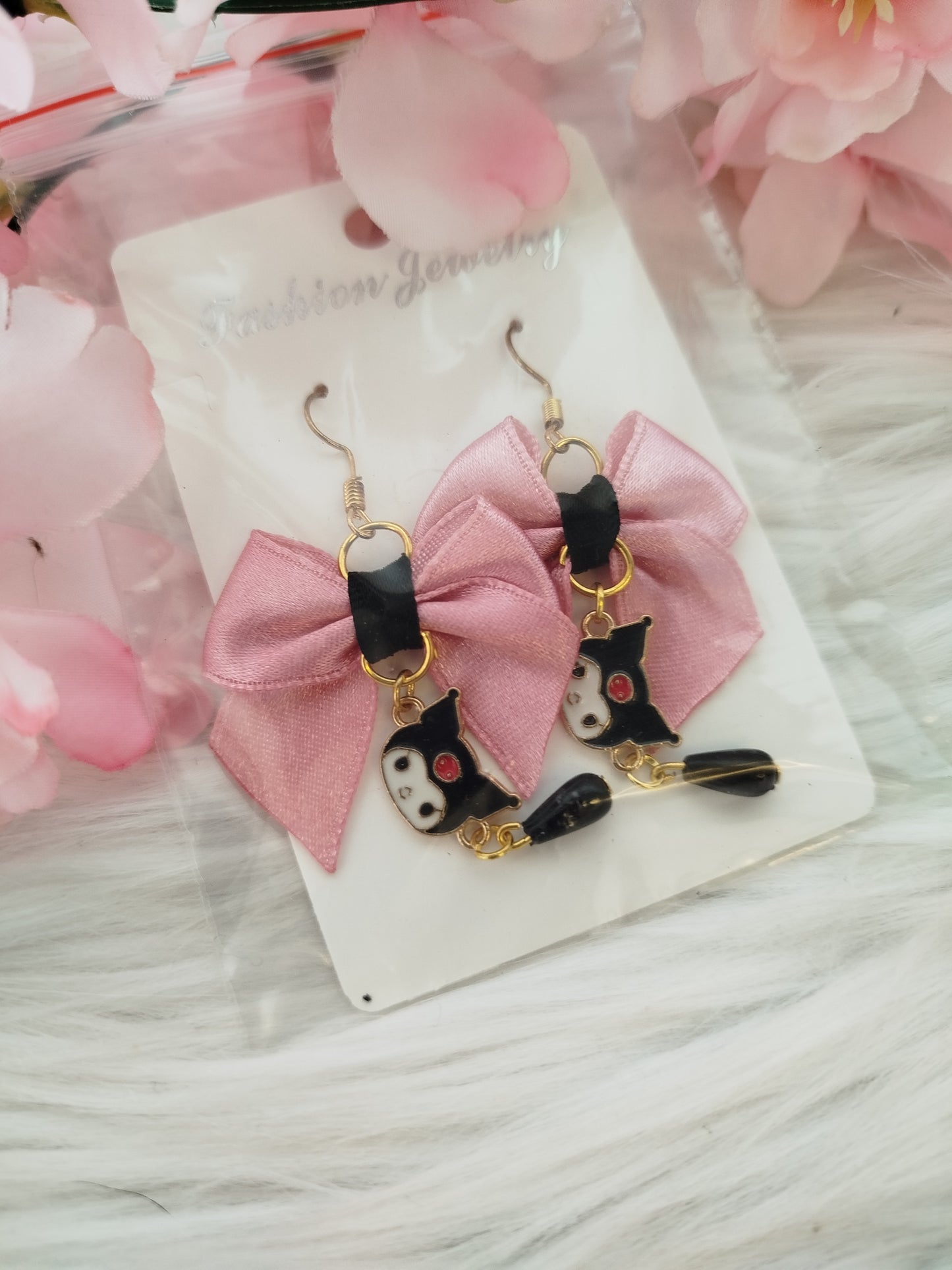 Kuromi bow earrings