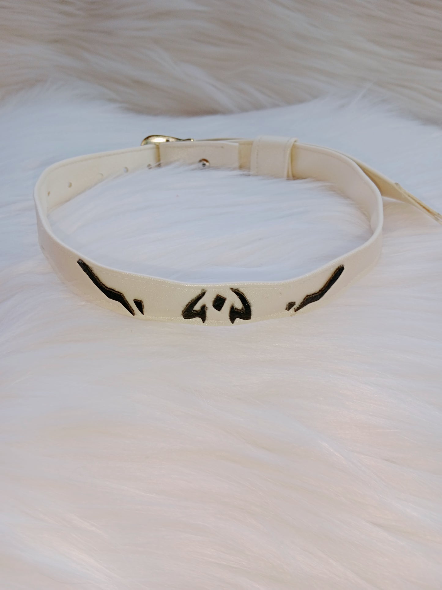 Sukuna pleather choker
