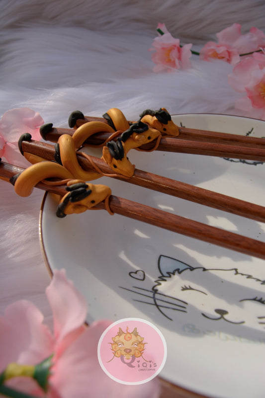 Black and gold dragon chopsticks