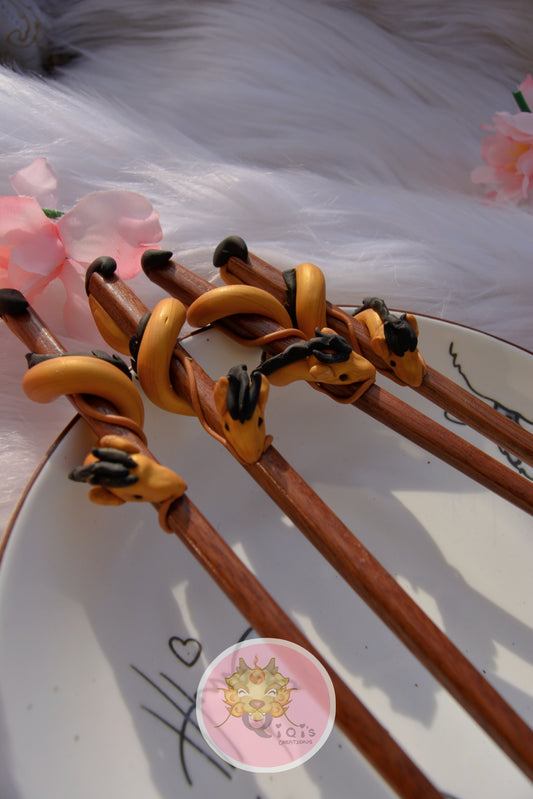 Black and gold dragon chopsticks